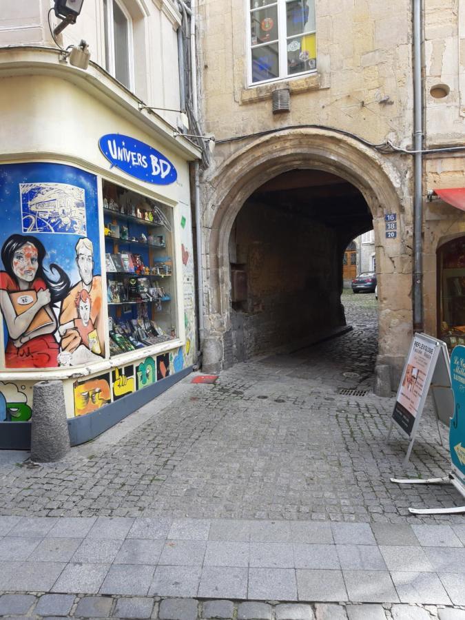 Souplex De La Rue Froide Apartment Caen Bagian luar foto
